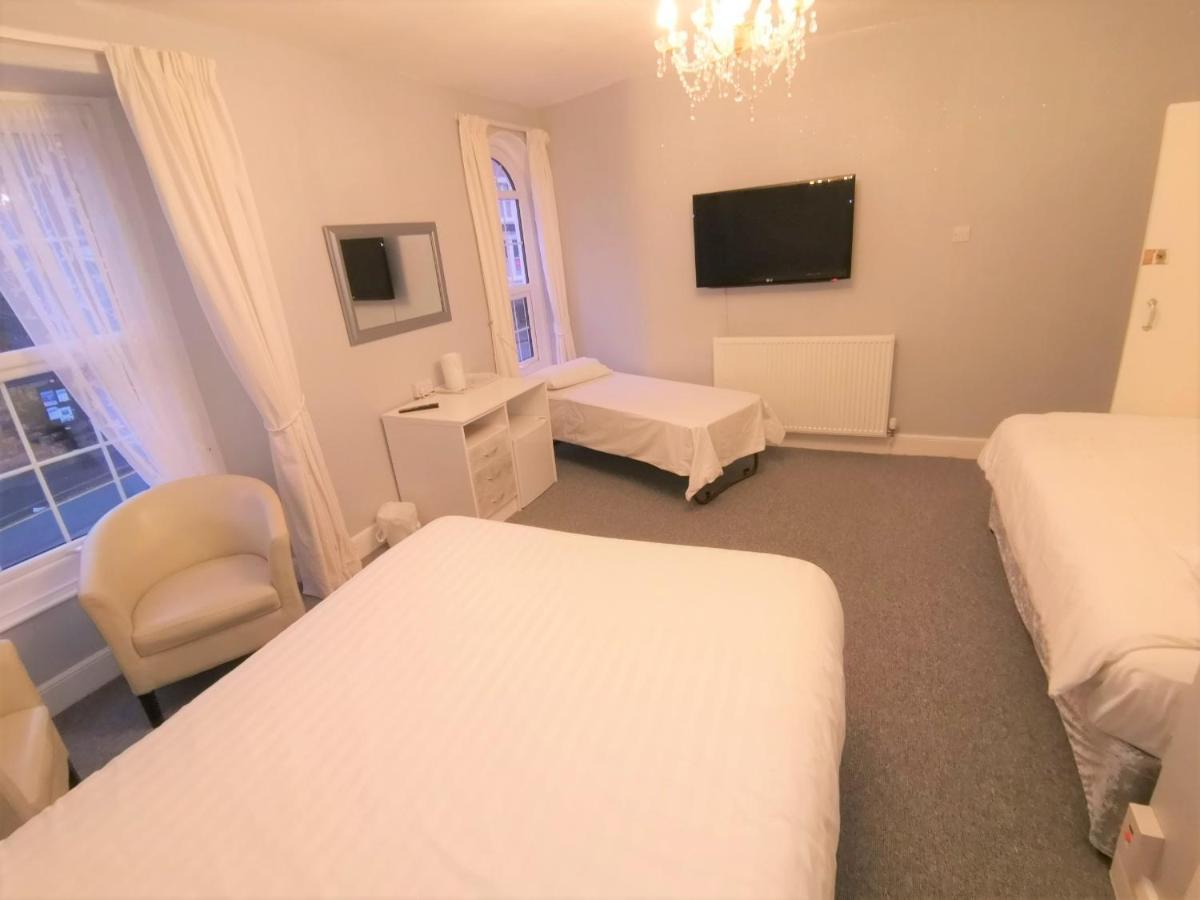 Anglesey House 4*