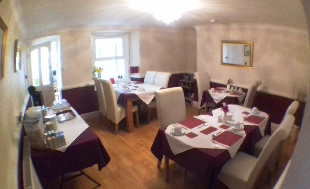 Anglesey House