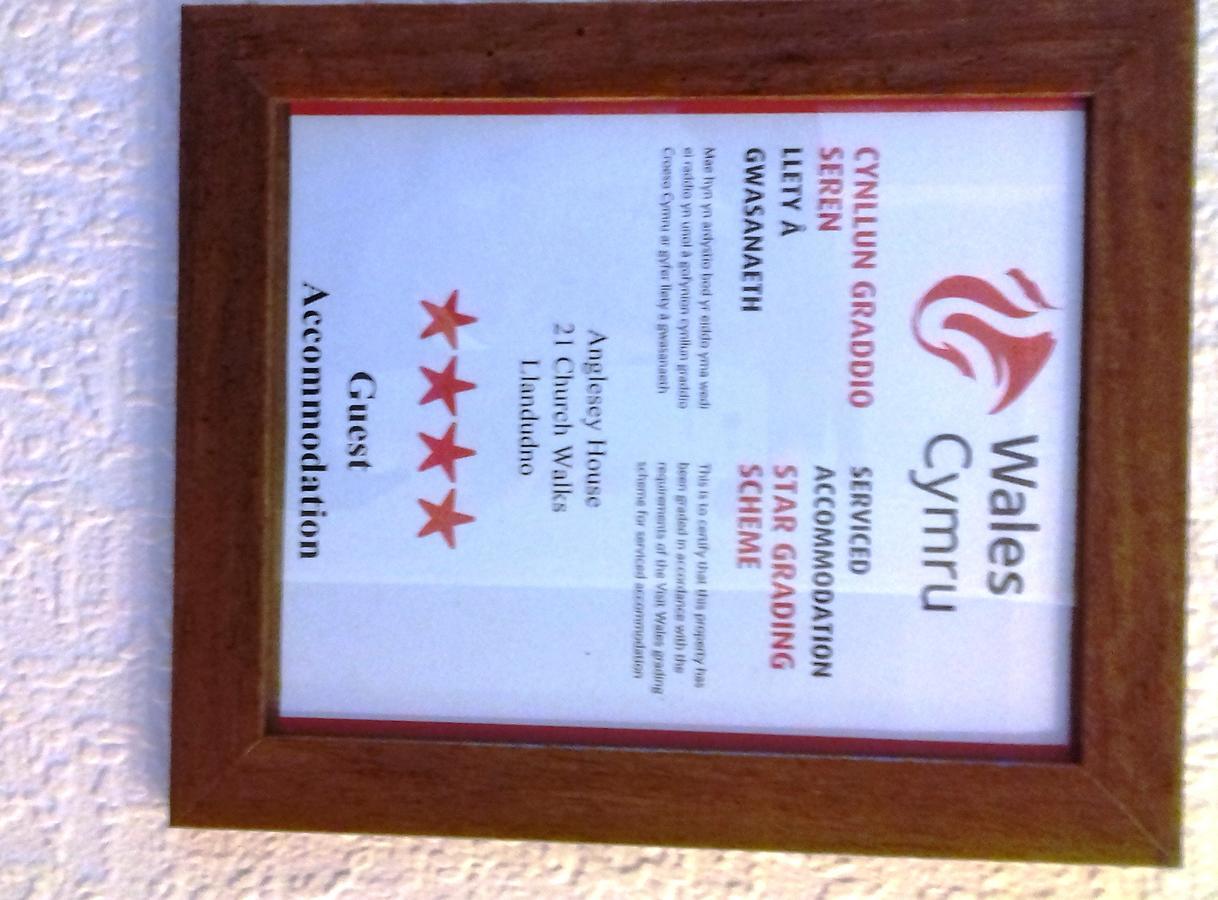 Anglesey House Bed & Breakfast Llandudno
