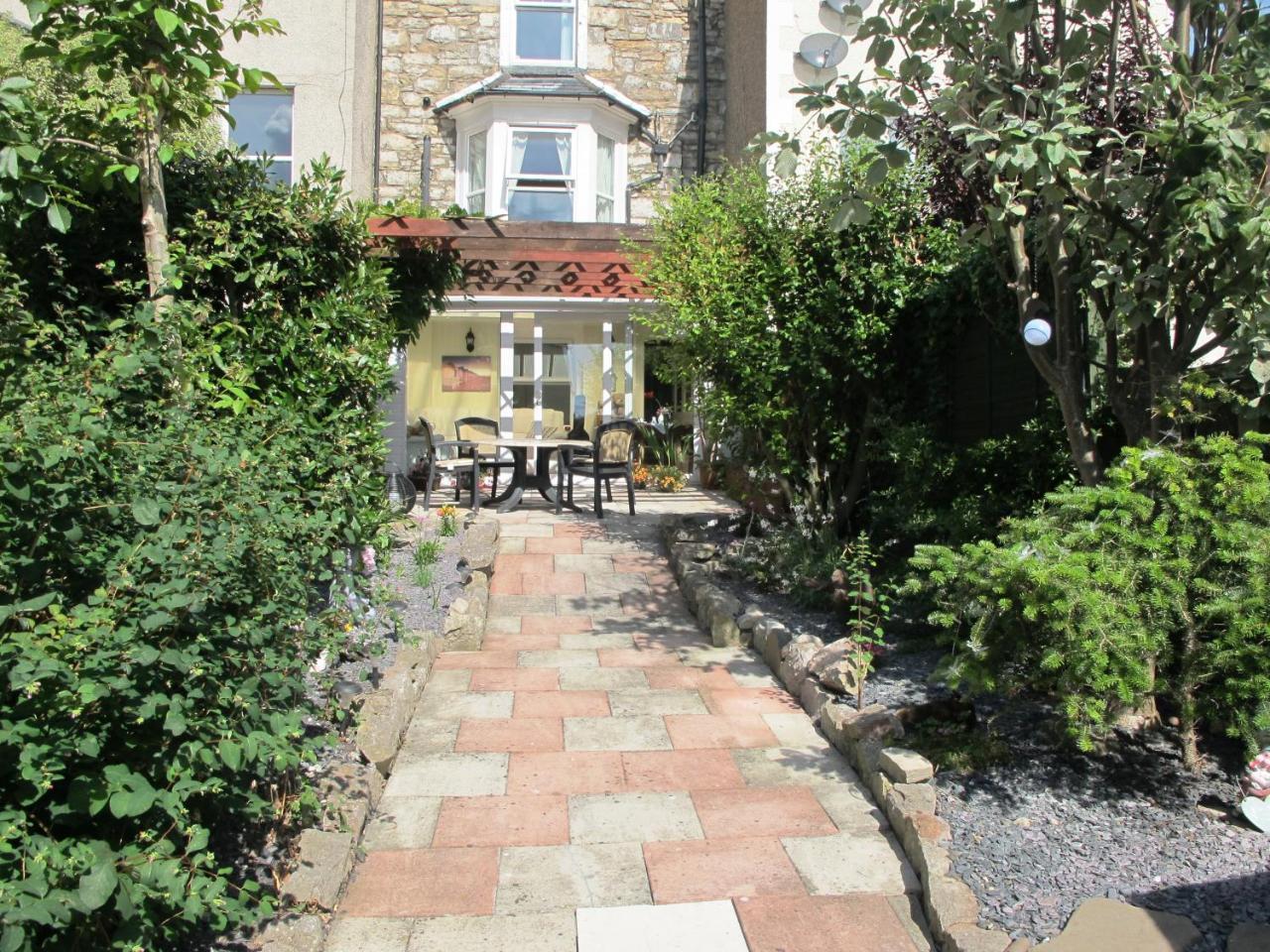 Anglesey House 4*